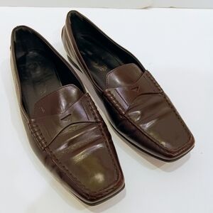 TOD'S Women's Square Toed Penny Loafer Brown Smooth Leather